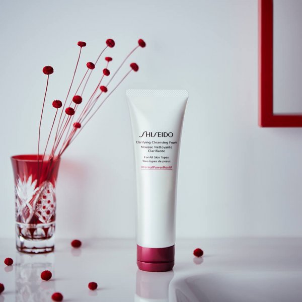 Shiseido Clarifyng Cleansing Foam